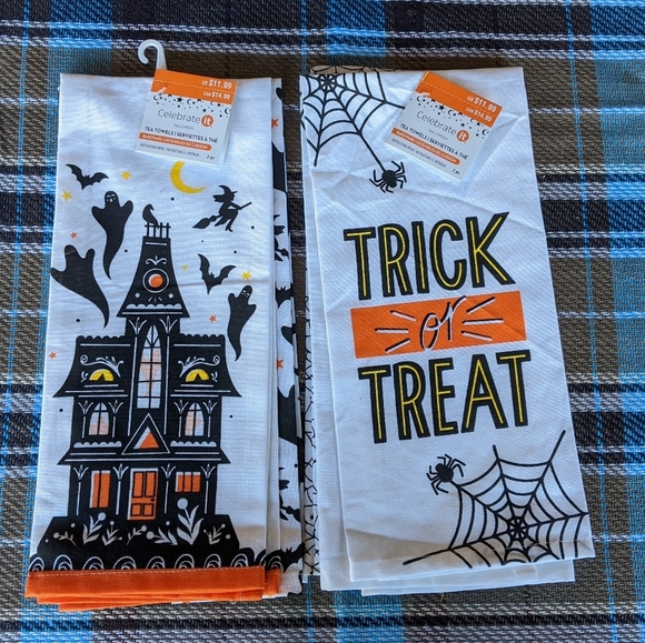 Other - Cute Halloween Tea Towels Trick or Treat